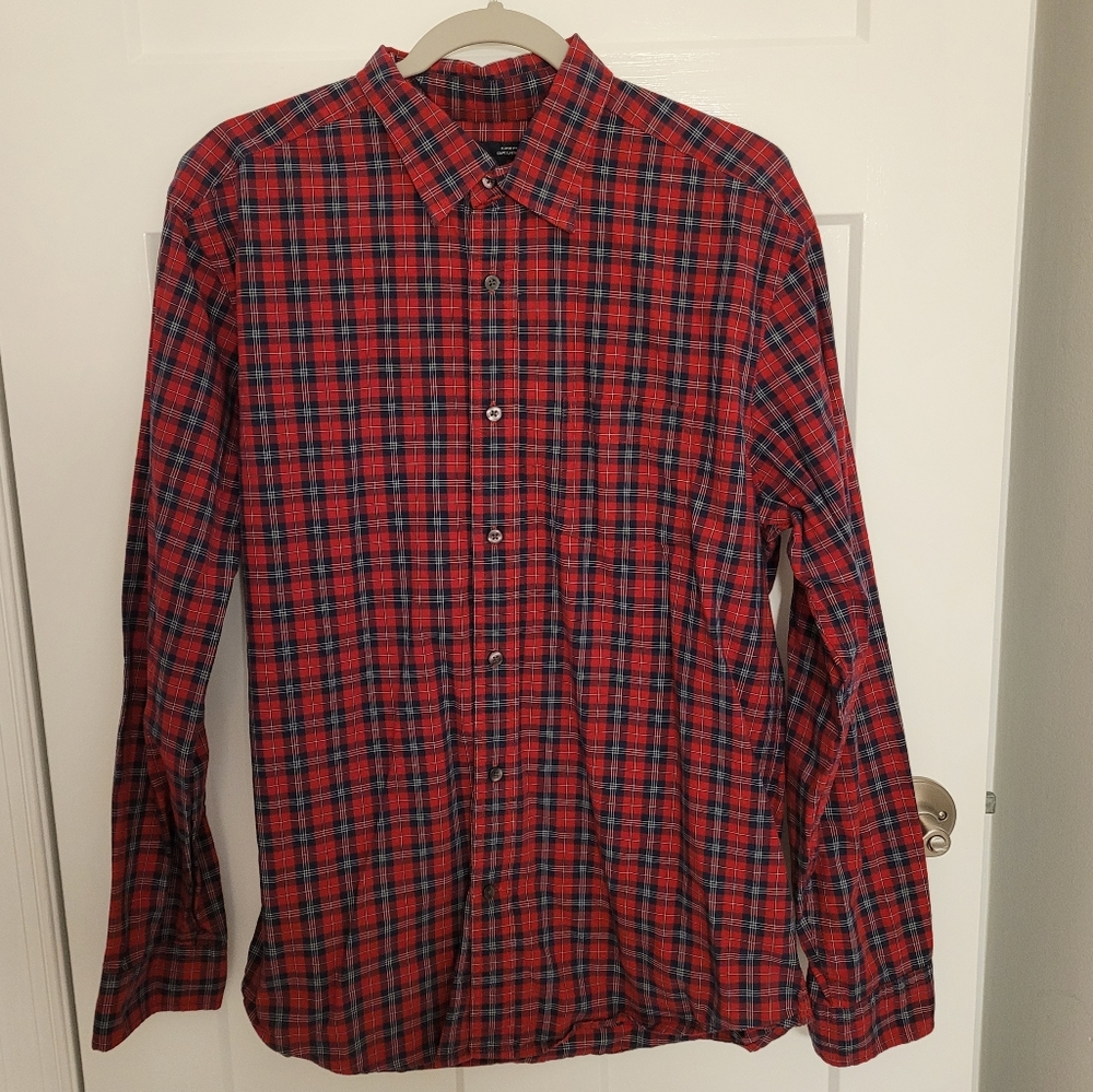 EUC Gap Classic Fit Size Large Red Men's Long Sleeve Button Down Plaid Shirt